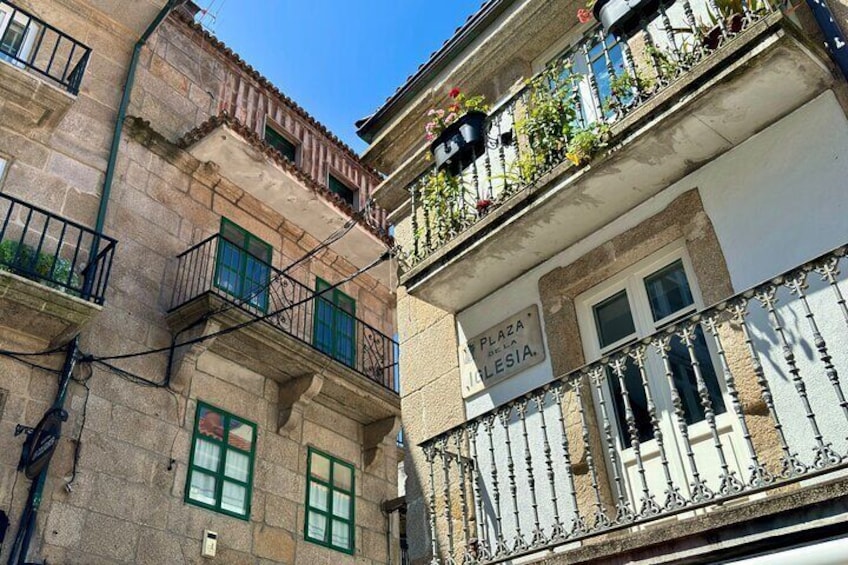 Essential Walking Tour through the Emblematic Places of Vigo