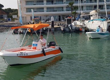 Cadiz: Boat Rental Without Licence