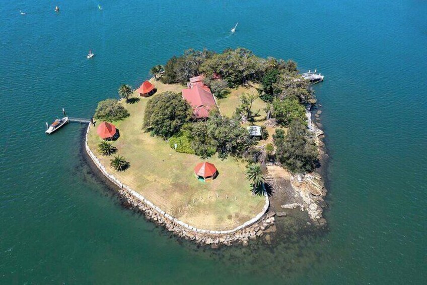 Tour Sydney Harbour & Sydney's Secret Islands