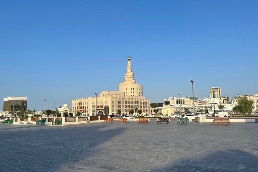 Walking Tour at Souq Waqif and Musherib