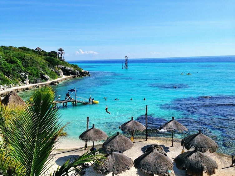 Isla Mujeres Golf Cart Guided Tour & Beach Club