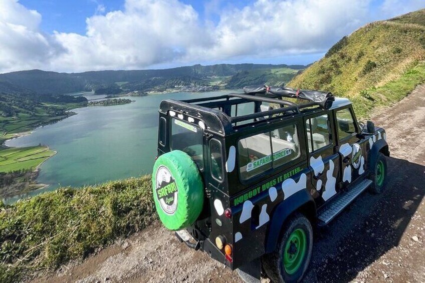 Private Jeep 4x4 Tour in São Miguel Island