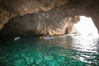 Kayak Javea Guided Cala Granadella, llop marí cave, cala en caló