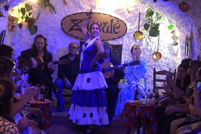 Flamenco Show in Cueva Zincalé