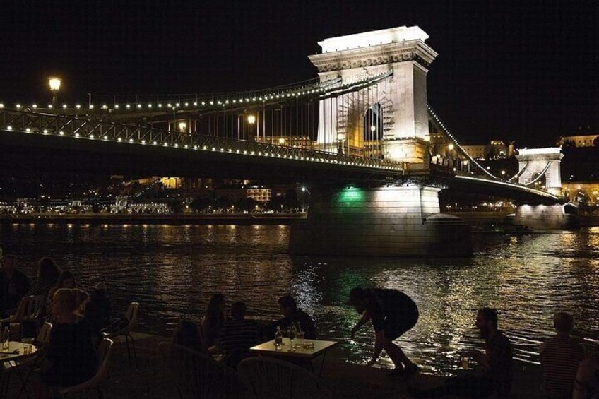 Budapest Evening Sightseeing Cruise with your own Chauffeur