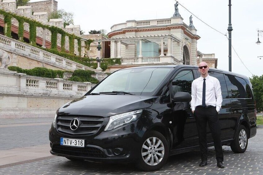 Budapest Evening Sightseeing Cruise with your own Chauffeur