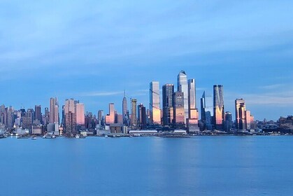 New York Skyline Magic - Private Tour With a Real Local