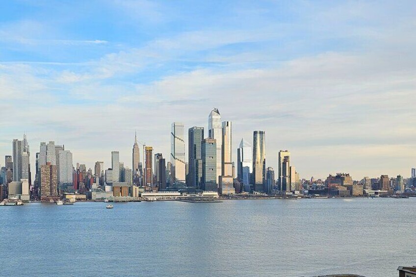 NY Skyline: Empire State and Hudson Yards