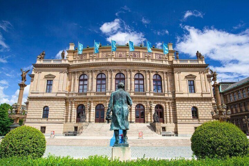 Private Audio Guided Tour in Old Town of Prague