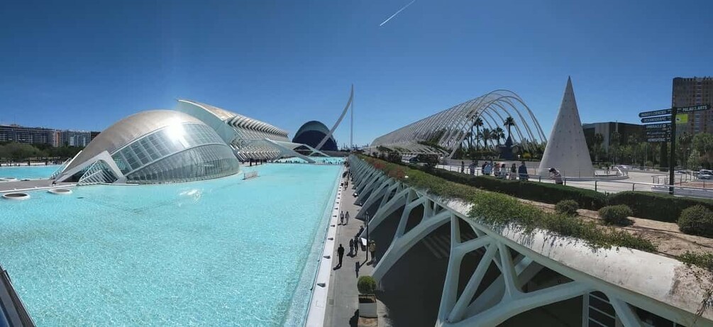 Valencia, Biketour of all the city with a local guide