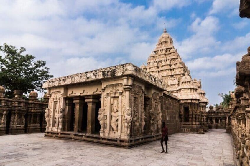 From Pondicherry: Day Tour to Mahabalipuram and Kanchipuram