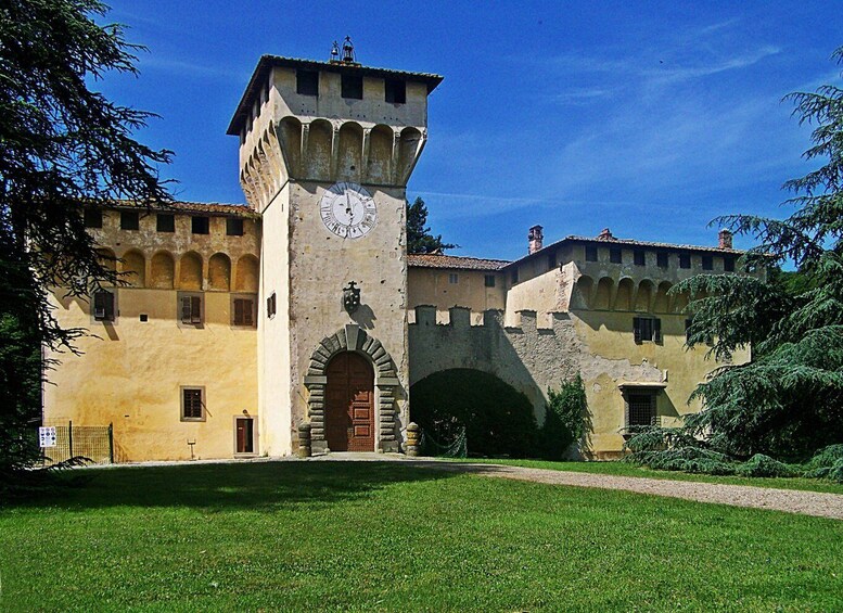 Picture 5 for Activity ANTINORI, CHIANTI WINE REGION & SAN GIMIGNANO WINE TOUR