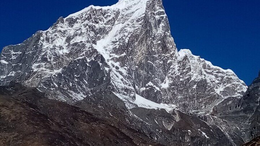 11 Day Everest Base Camp Trek from Lukla