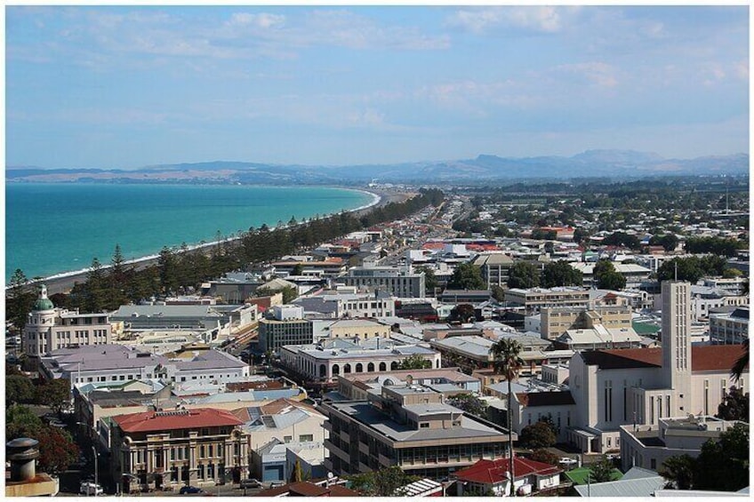 View across Napier to the Te Mata Hills