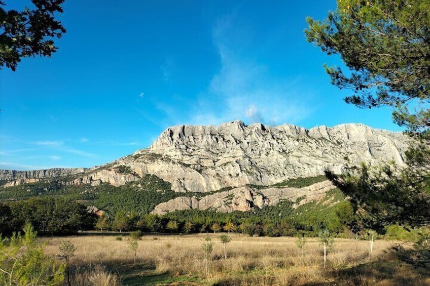 Authentic Provencal Villages and Mary Magdalene's Cave