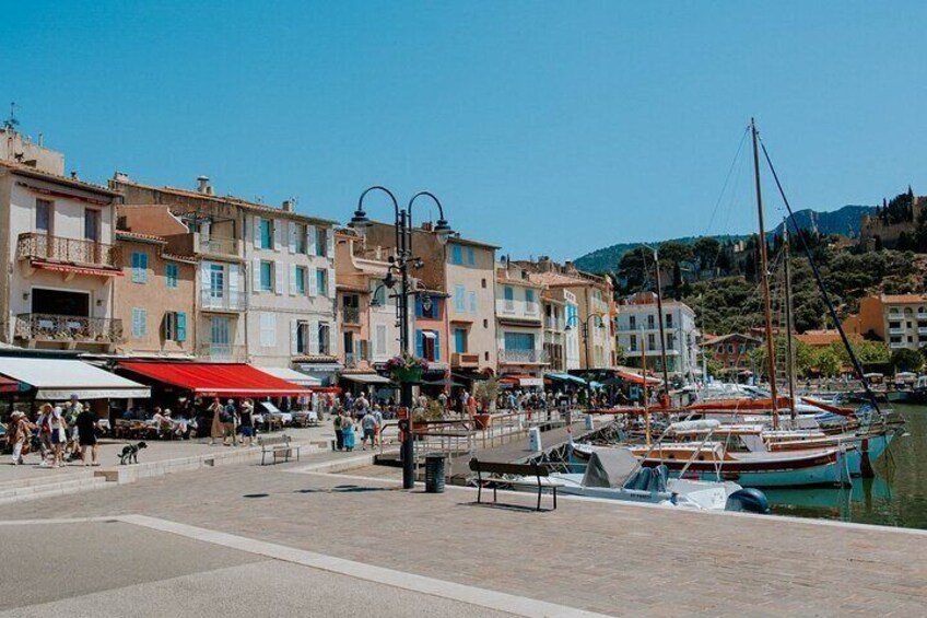 Essence of Provence in one day : special customizable trip