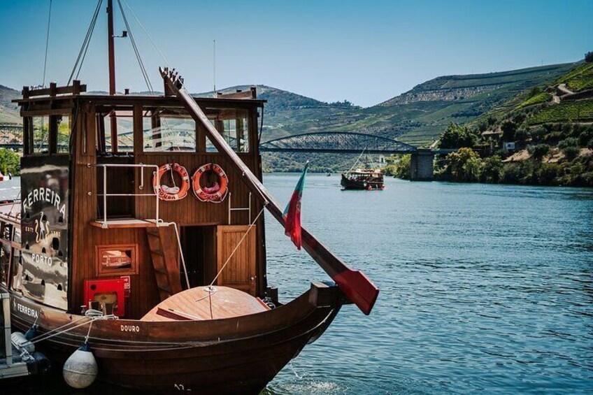 Private Douro Valley Guided Tour with Lunch