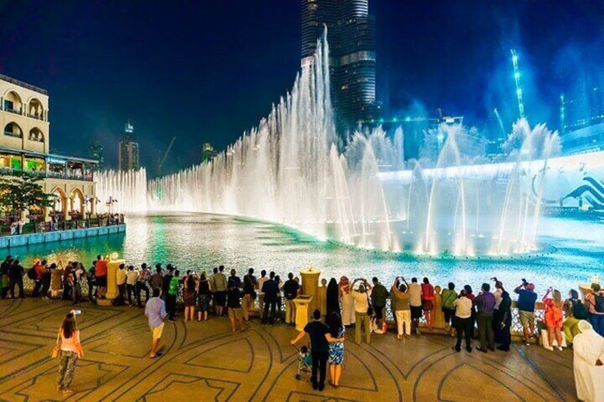 Dubai Fountain Show Traditional Boat Lake Ride Ticket