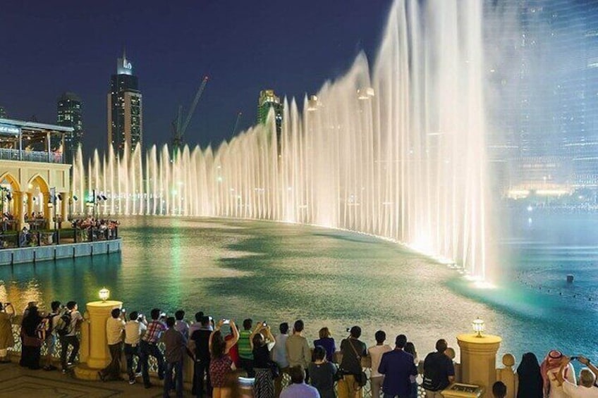 Dubai Fountain Show Traditional Boat Lake Ride Ticket