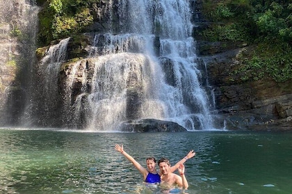 All-Inclusive Half Day Nauyaca Waterfall Tour