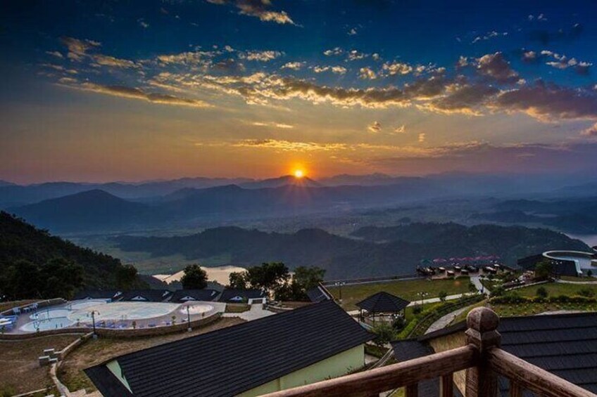 Sunrise Tour Over Mt. Everest from Nagarkot