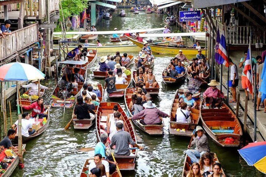 Bangkok Damnoen Saduak and Maeklong Railway Market Tour 