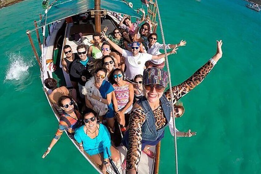 Angra dos Reis and Ilha Grande Tour in an Adventure Day