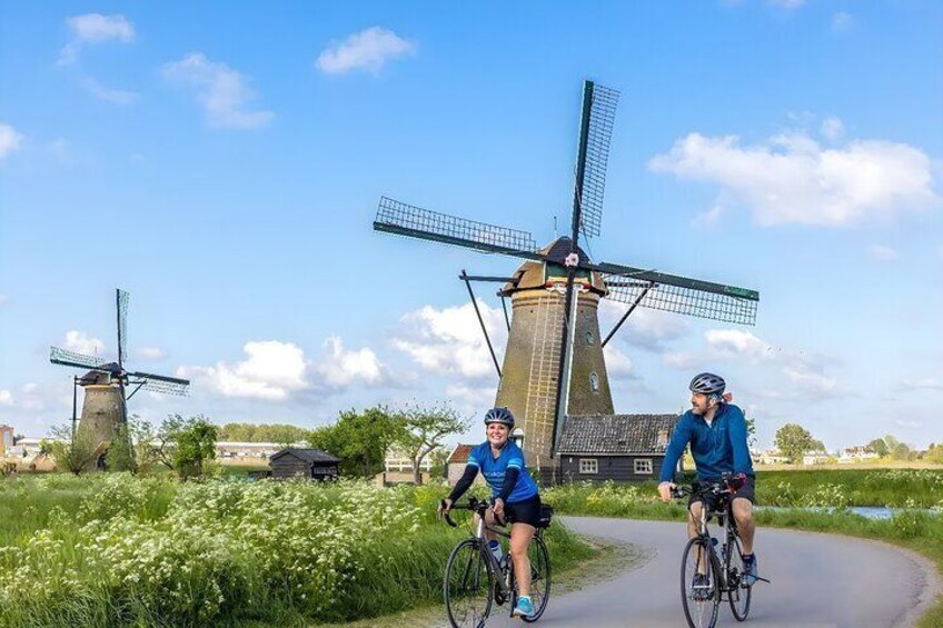 Private Wheels Bike Tour in the Rotterdam Countryside