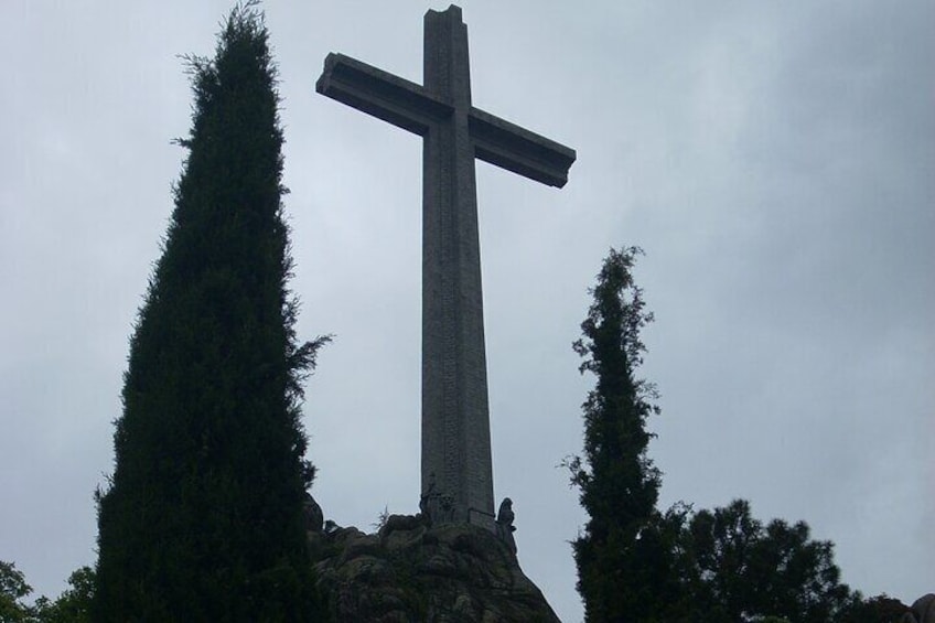El Escorial and Valley of the Fallen Half Day Trip from Madrid