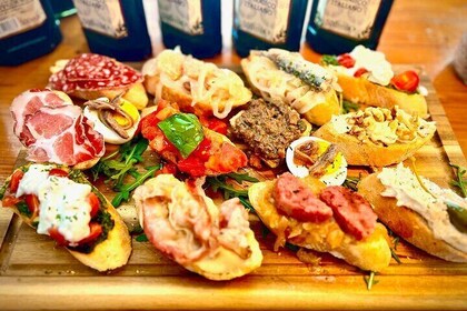 Gourmet Cicchetti and Spritz in Venice