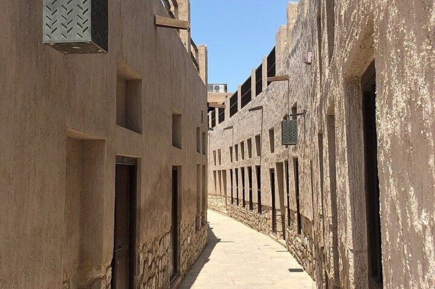 Al Shindagha Museum Tour with Transportation