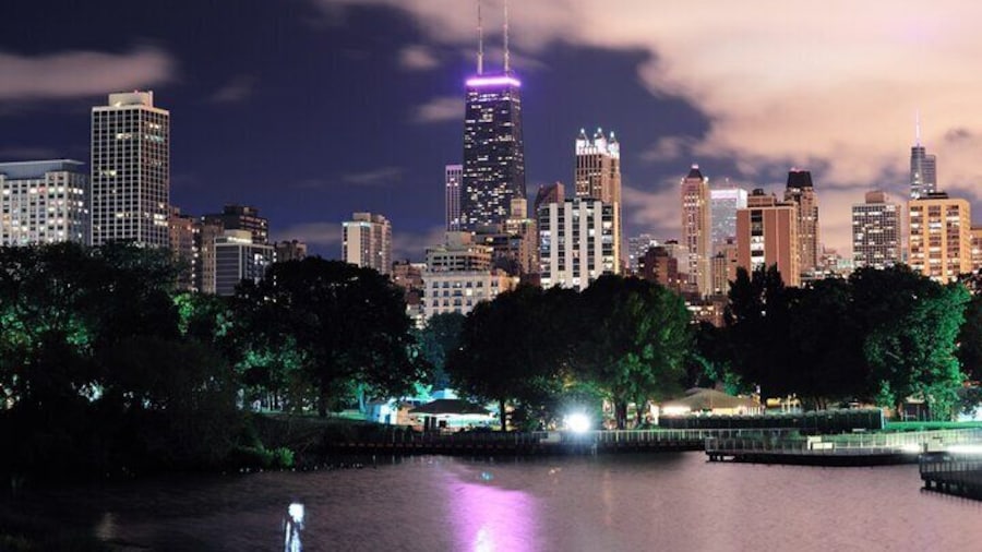 Private Ghosts of Chicago City Exploration Game