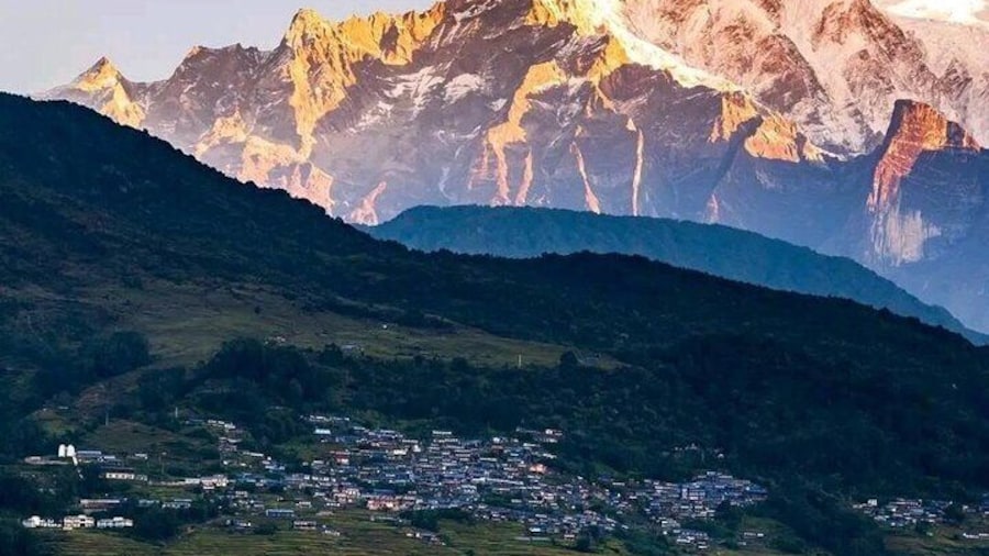 Beautiful sikles Village Visiting Private Tour 1 Night 2 Days