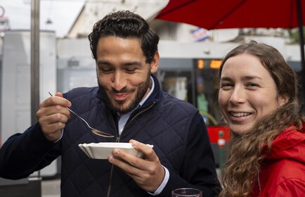 Highlights of Vienna: Small Group Food, Coffee & Market Tour