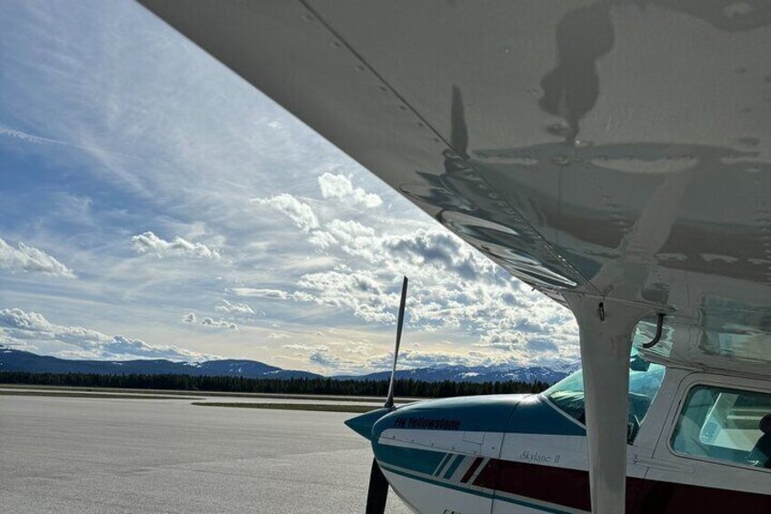 45 Minute Aerial Tour Continental Divide Highlights