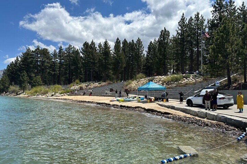 Stand Up Paddleboard Lesson in South Lake Tahoe