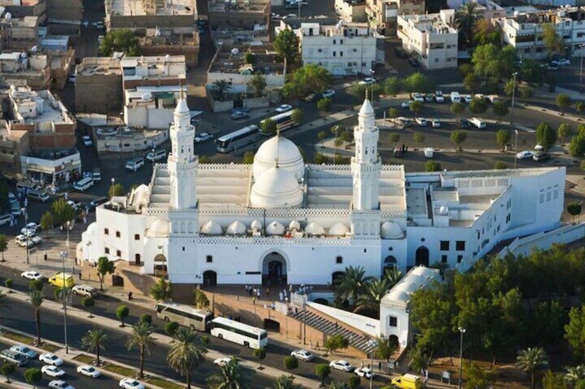 Madinah Ziyarats: Holy Places Visit