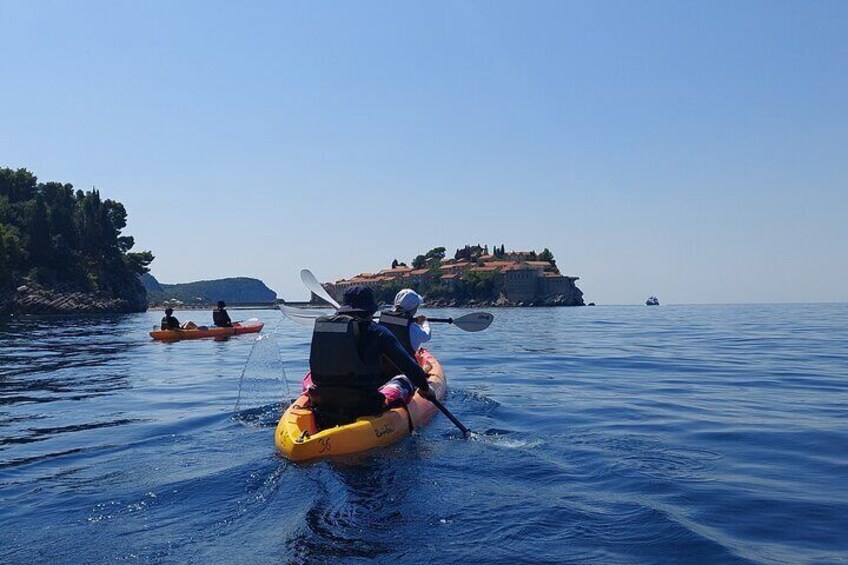 3.5-Hour Kayak Tour from Beсiсi to Sveti Stefan Island