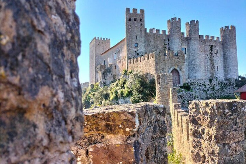 Tour to Óbidos, Mafra and 3 Wineries with 15 Tastings from Lisbon