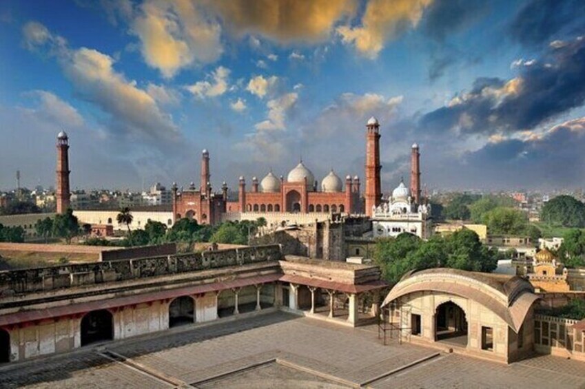 A beautiful view of Naulakha Pavilion, Smadhi of Maharaja Ranjeet Singh and Badshahi Mosque Lahore from the roof top of Sheesh Mahal (MirrorPalace) Lahore Fort. 