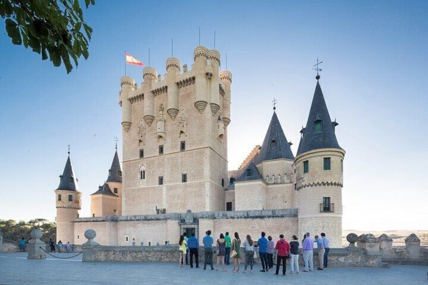 Afternoon Segovia Tour with Cathedral & Alcazar Visit from Madrid