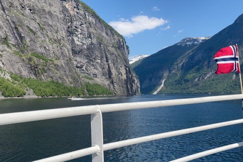 Fjord Tour Geiranger Hellesylt