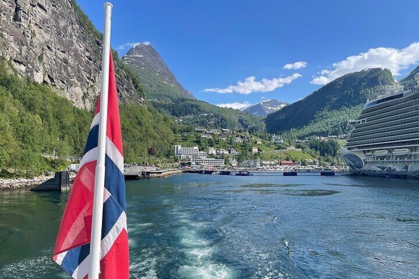 Fjord Tour Geiranger Hellesylt