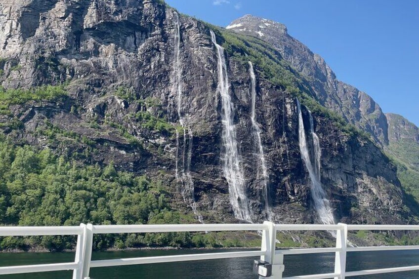 Fjord Tour Geiranger Hellesylt