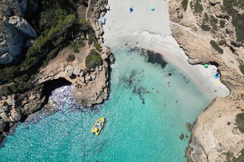 Boat tour Cala Figuera, Es Pontas, Caló de Moro, Cala Marmols