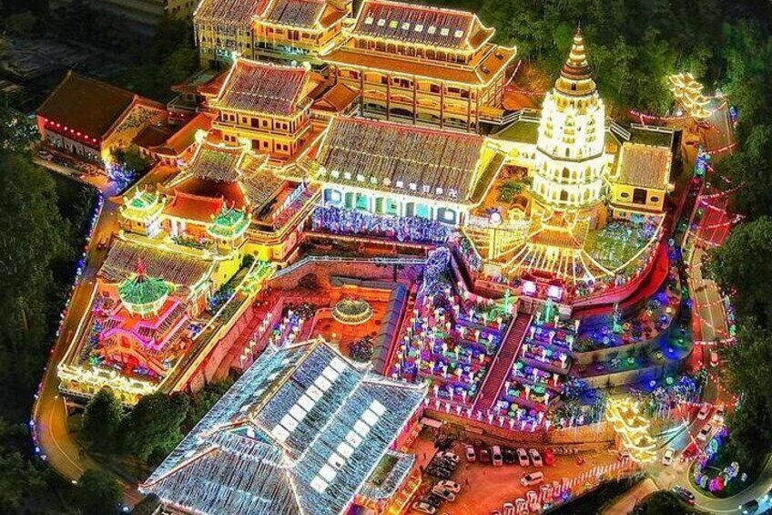 Kek Lok Si night view during Chinese New Year