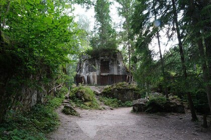 Private Tour Wolf's Lair & Treblinka from Warsaw