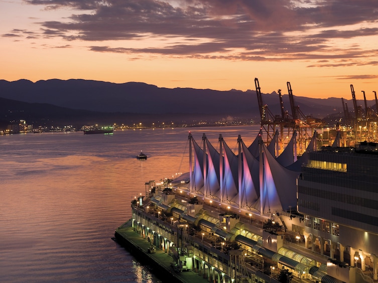 Evening Discovery of Vancouver & Stanley Park