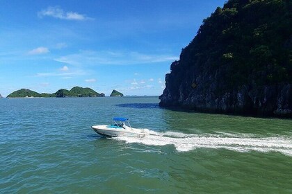 Discover Halong - Lan Ha Bay by Private Canoe from Cat Ba Island