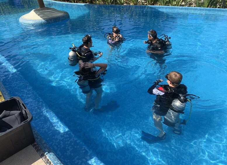 Picture 1 for Activity Ixtapa: Scuba Diver Course